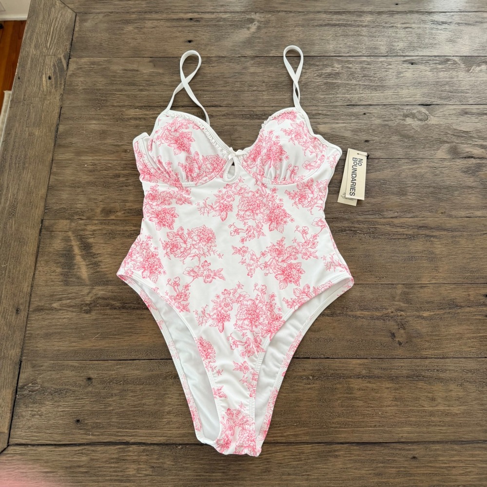 NWT No Boundaries Pink Floral Toile Underwire High Leg One Piece Swimsuit M 8-10